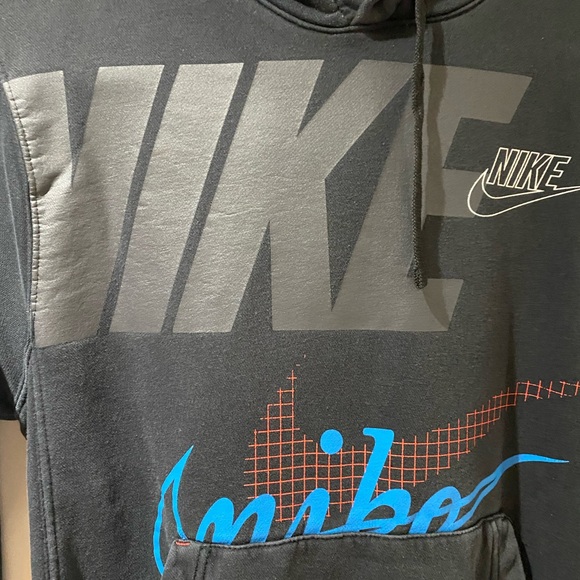 Nike hoodie - Picture 3 of 3